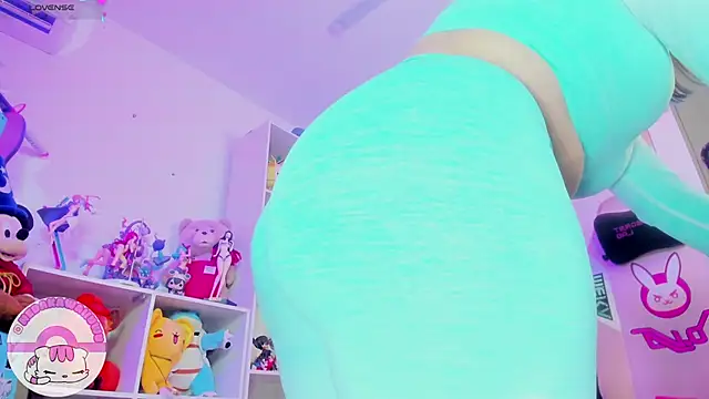 Snapshot of meda_kawaii_ chatting on 9, 3, 2025 meda kawaii online show from 9, 3, 2025