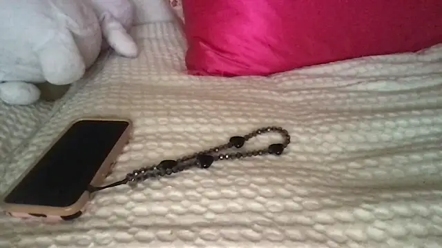 Snapshot of HYPHYtype chatting on 17, 2, 2025 HYPHYtype online show from 17, 2, 2025