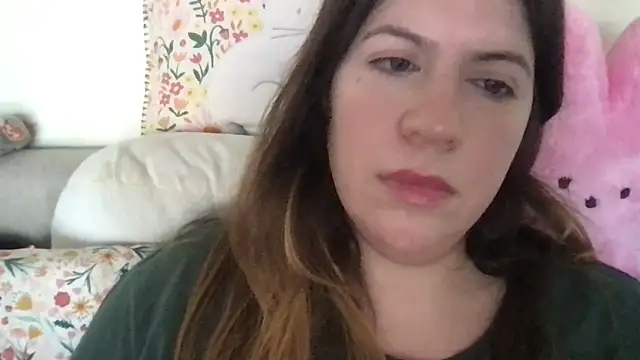 Snapshot of HYPHYtype chatting on 21, 9, 2025 HYPHYtype online show from 21, 9, 2025