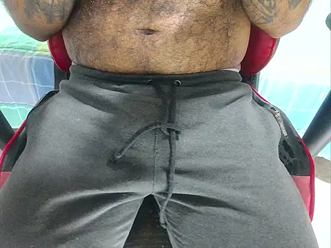 TeddyGominola  online show from 19, 2, 2025