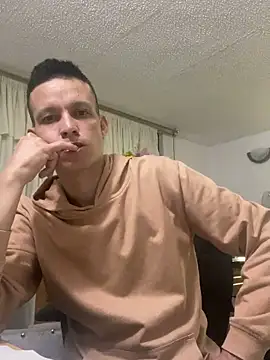 Snapshot of yequeal chatting on 13, 3, 2025 yequeal online show from 13, 3, 2025