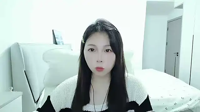 Sunset glow online show from 9, 11, 2025