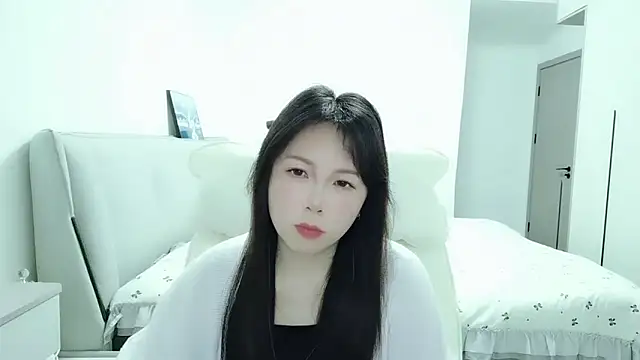 Sunset glow online show from 8, 3, 2026