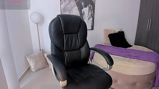 StacyConner online show from 11, 2, 2025