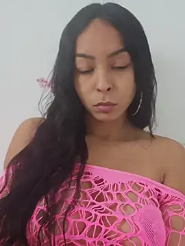 Snapshot of -xxx-Lally-xxx- chatting on 27, 10, 2025 -xxx-Lally-xxx- online show from 27, 10, 2025