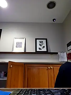 Snapshot of Nikkierosee chatting on 20, 2, 2025 Nikkierosee online show from 20, 2, 2025