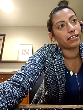 Snapshot of Nikkierosee chatting on 5, 3, 2025 Nikkierosee online show from 5, 3, 2025