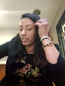 Snapshot of Nikkierosee chatting on 9, 3, 2025 Nikkierosee online show from 9, 3, 2025