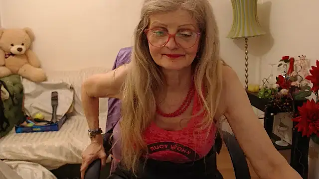 Snapshot of BlairFort chatting on 20, 2, 2025 BlairFort online show from 20, 2, 2025