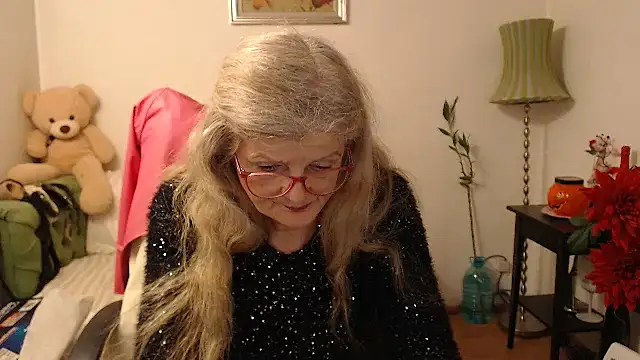 Snapshot of BlairFort chatting on 10, 11, 2025 BlairFort online show from 10, 11, 2025