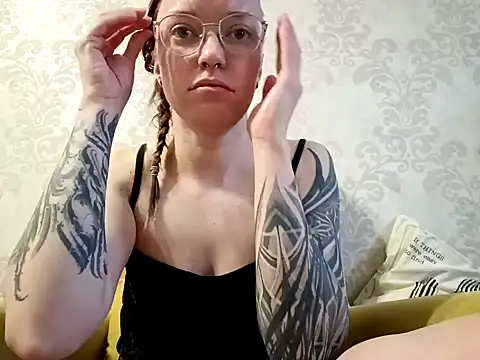 Aelita bb online show from 9, 2, 2025