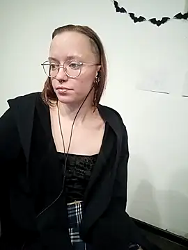 Aelita bb online show from 16, 2, 2025