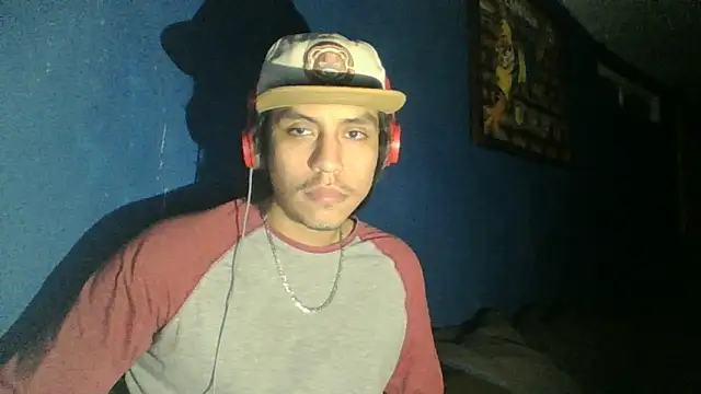 AlexAlejandro13 online show from 10, 9, 2025