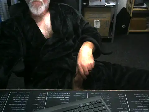 Snapshot of Ch3rry_lover chatting on 24, 11, 2025 Ch3rry lover online show from 24, 11, 2025