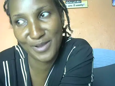 Snapshot of Athena_2019 chatting on 9, 11, 2025 Athena 2019 online show from 9, 11, 2025