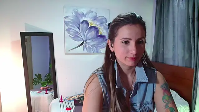 vanessabrown  online show from 11, 2, 2025