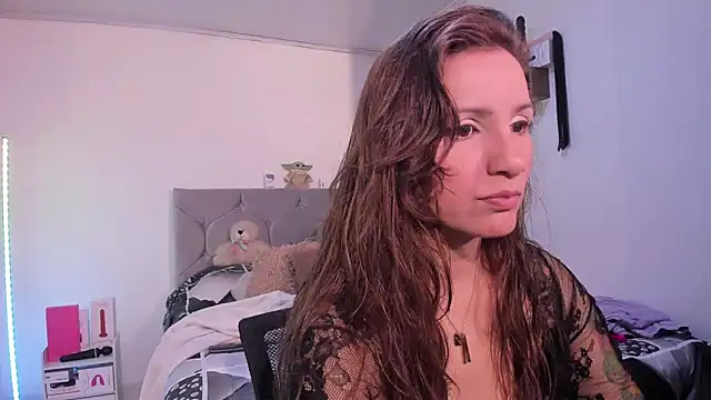 vanessabrown  online show from 18, 3, 2026