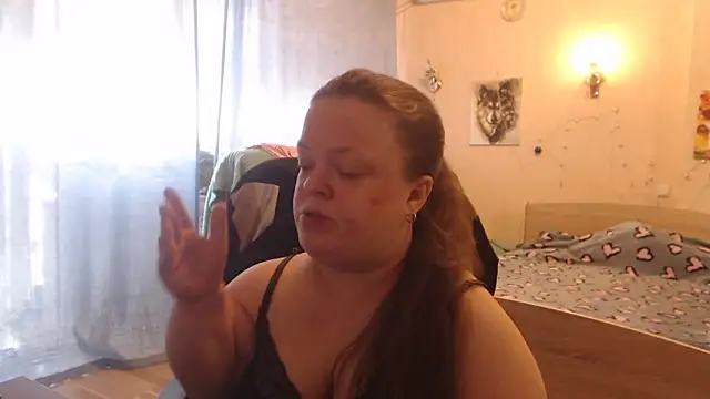 Janiffer MiMi online show from 14, 2, 2025