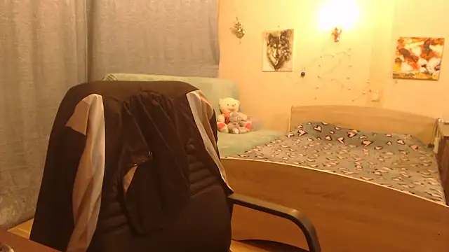 Janiffer MiMi online show from 24, 2, 2025