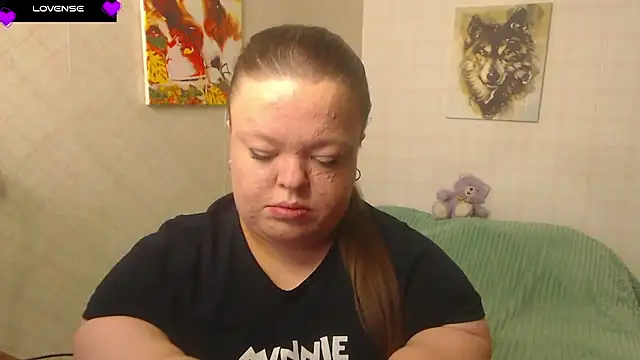 Janiffer MiMi online show from 30, 10, 2025