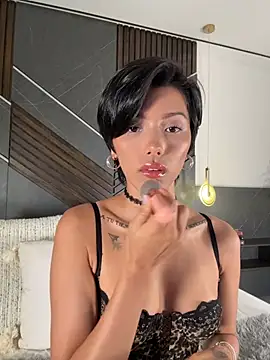 Snapshot of evamoretti chatting on 27, 5, 2026 evamoretti online show from 27, 5, 2026