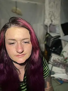 Snapshot of 1-800-FUCKYOU chatting on 1, 1, 2025 1-800-FUCKYOU online show from 1, 1, 2025