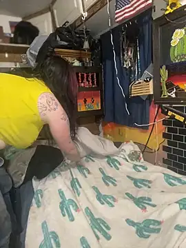 Snapshot of 1-800-FUCKYOU chatting on 19, 1, 2025 1-800-FUCKYOU online show from 19, 1, 2025