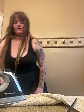 Snapshot of 1-800-FUCKYOU chatting on 12, 10, 2025 1-800-FUCKYOU online show from 12, 10, 2025