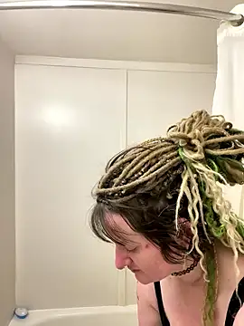 Snapshot of 1-800-FUCKYOU chatting on 13, 1, 2026 1-800-FUCKYOU online show from 13, 1, 2026