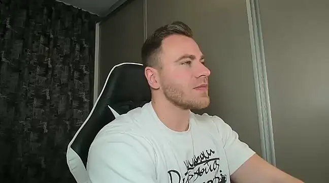 Thori92 online show from 30, 1, 2025