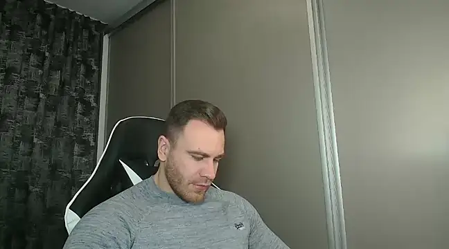 Thori92 online show from 1, 2, 2025