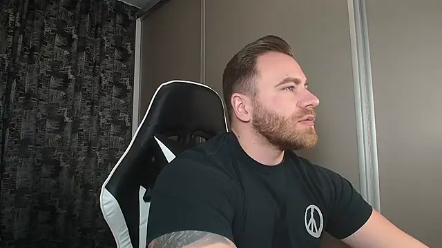 Thori92 online show from 23, 2, 2025