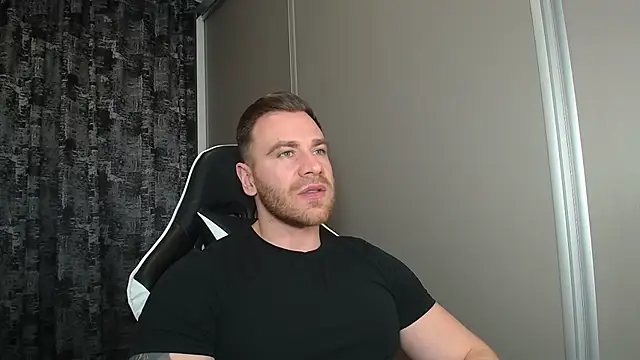 Thori92 online show from 2, 4, 2026