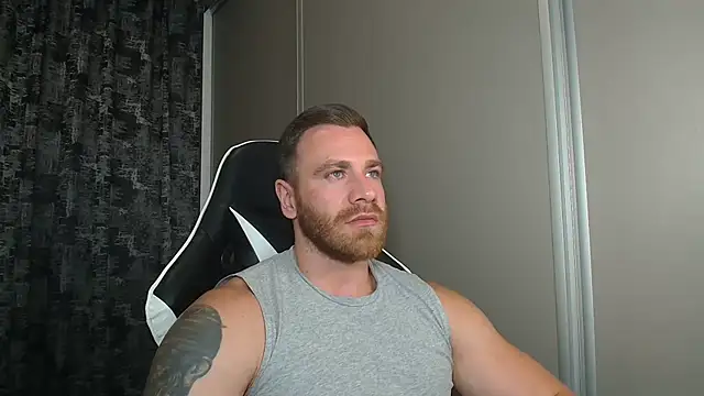 Snapshot of Thori92 chatting on 16, 6, 2026 Thori92 online show from 16, 6, 2026