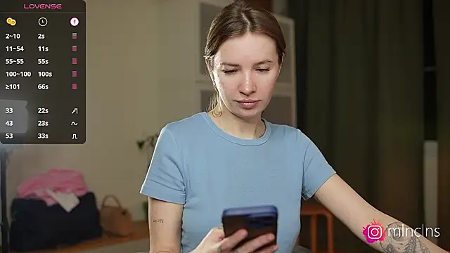 Snapshot of melanielwithu chatting on 23, 2, 2026 melanielwithu online show from 23, 2, 2026