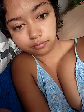 Peach Girll online show from 5, 12, 2025