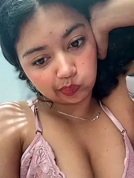 Peach Girll online show from 10, 2, 2026