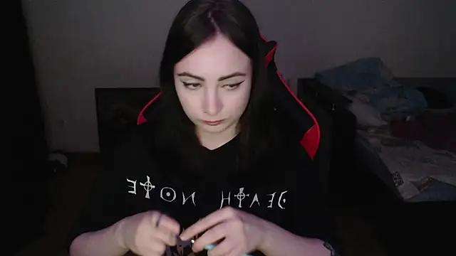 Laralianna online show from 16, 12, 2025