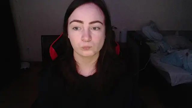 Laralianna online show from 4, 2, 2026