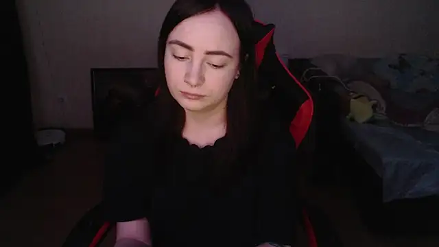 Laralianna online show from 5, 2, 2026