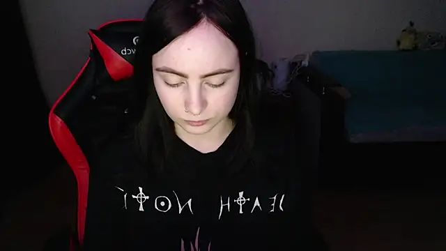 Laralianna online show from 13, 2, 2026