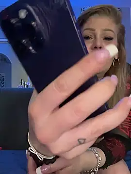 Lexi Shocker online show from 23, 3, 2025