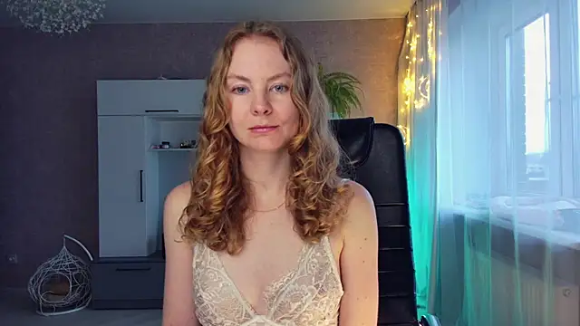 Cuddle Cat online show from 14, 3, 2025