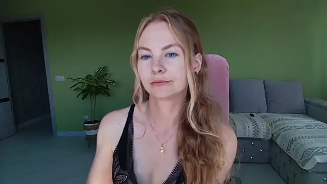 Cuddle Cat online show from 12, 7, 2026
