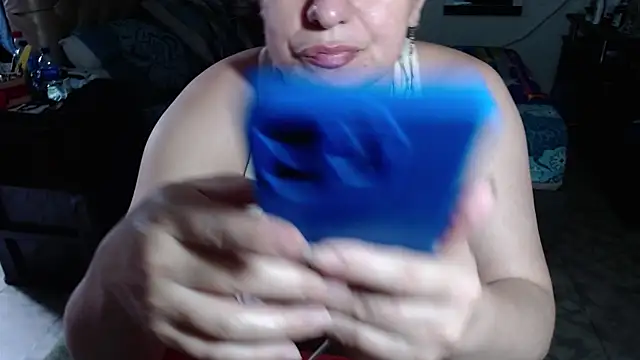 Barbiegomez online show from 20, 11, 2025