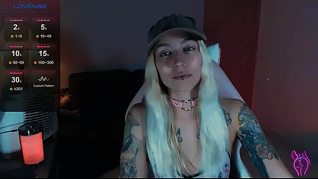 Saucy Jenn online show from 7, 12, 2024