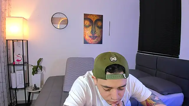 alejandro calderon1 online show from 4, 7, 2026