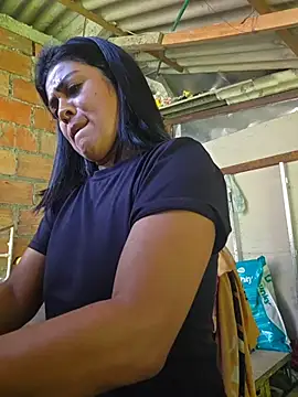 Hannah-grace online show from 12, 11, 2025