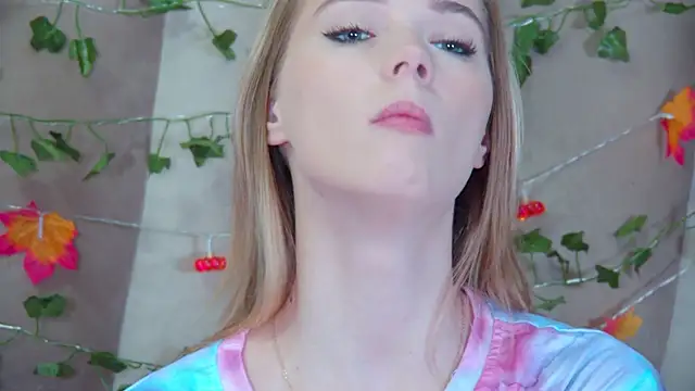 GentleRossi online show from 4, 10, 2025