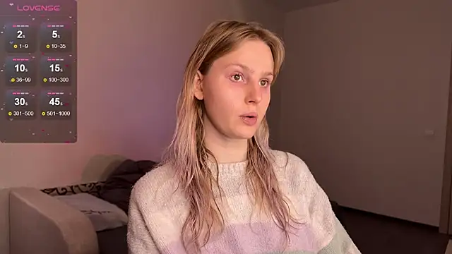 Chanel Gill online show from 22, 2, 2025